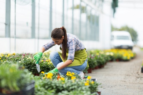 Payment and cancellation terms for garden work